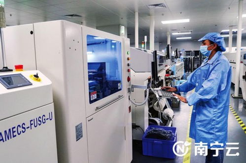 南寧綜保區(qū)企業(yè)內(nèi)外貿(mào)并舉踏上發(fā)展快車(chē)道